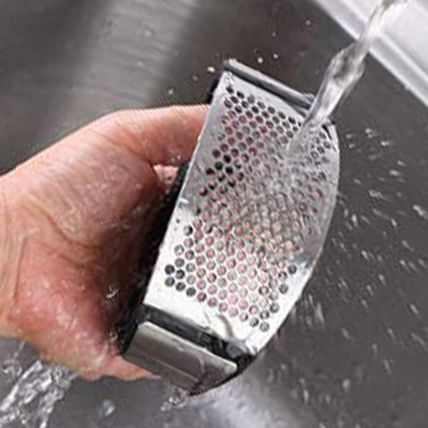 Presă Premium pentru Usturoi & Ghimbir – Inox Rezistent, Design Ergonomic, Anti-Alunecare, Compactă și Ușor de Curățat