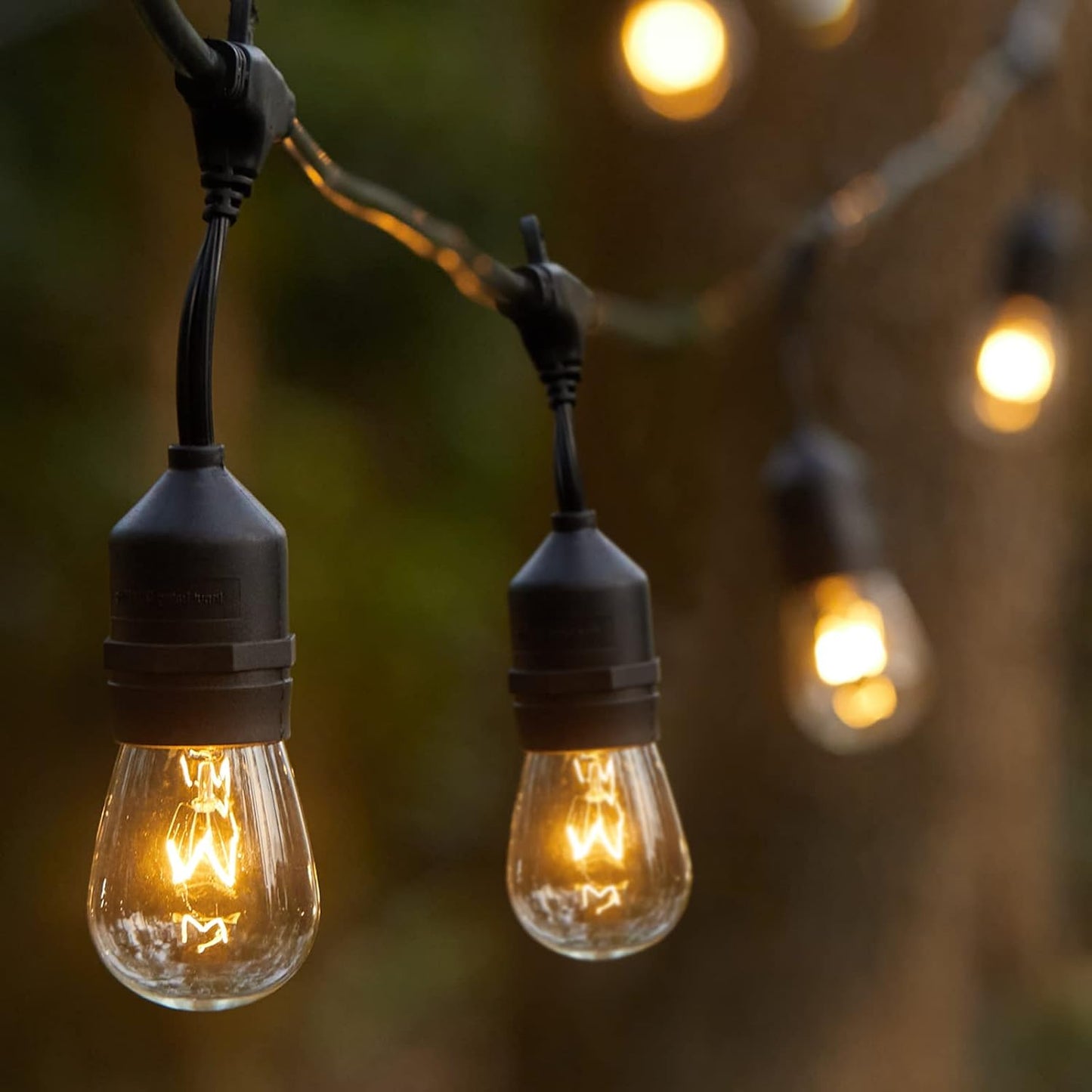 Ghirlandă Luminoasă LED 10m cu 20 BecurI – Lumină Caldă, Rezistentă la Apă IP44, Conectare priza, Ideală pentru Terasă, Grădină sau Camping