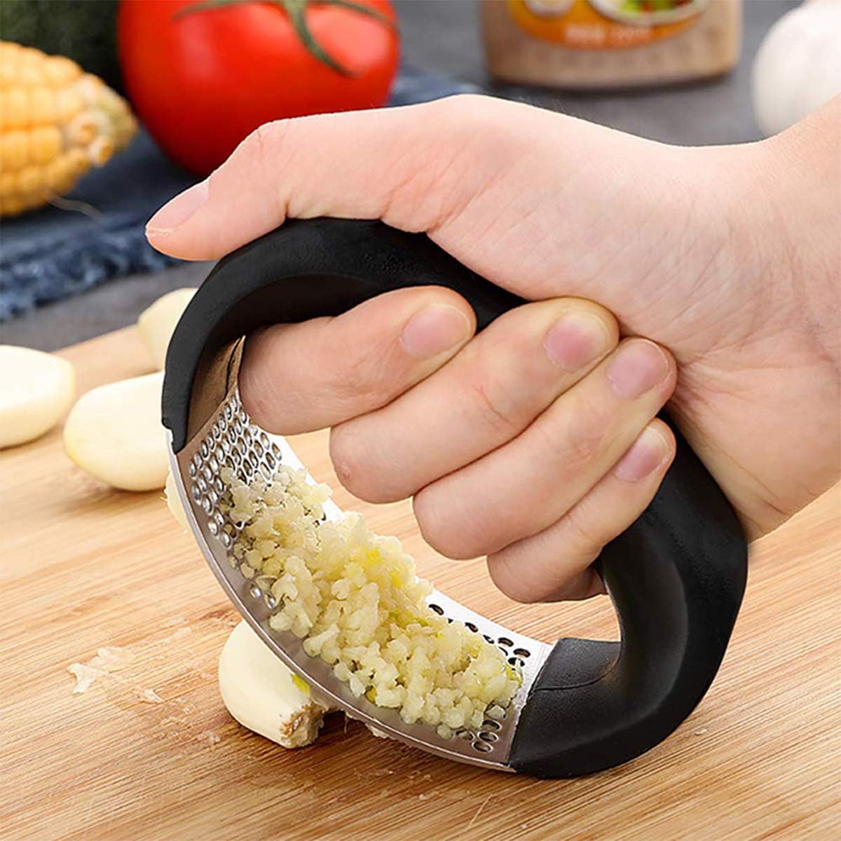 Presă Premium pentru Usturoi & Ghimbir – Inox Rezistent, Design Ergonomic, Anti-Alunecare, Compactă și Ușor de Curățat