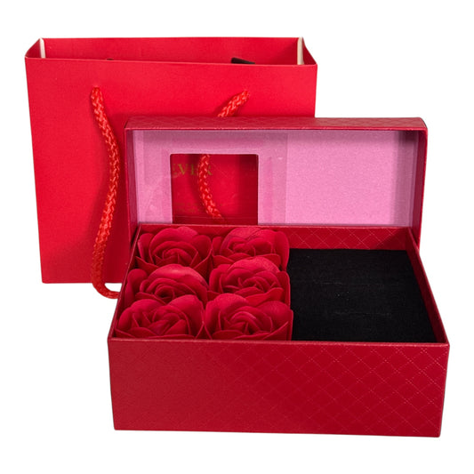 Cutie cadou cu trandafiri parfumați și compartiment pentru bijuterii – 15 × 5 × 9 cm