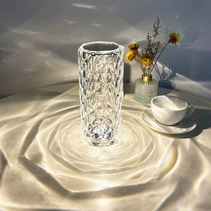Lampă LED Cristal 3D cu 16 Culori RGB, Control Tactil & Telecomandă – Reîncărcabilă USB-C, Design Luxos pentru Dormitor/Birou